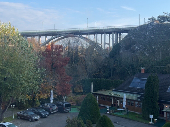 美第奇别墅及餐饮酒店主图