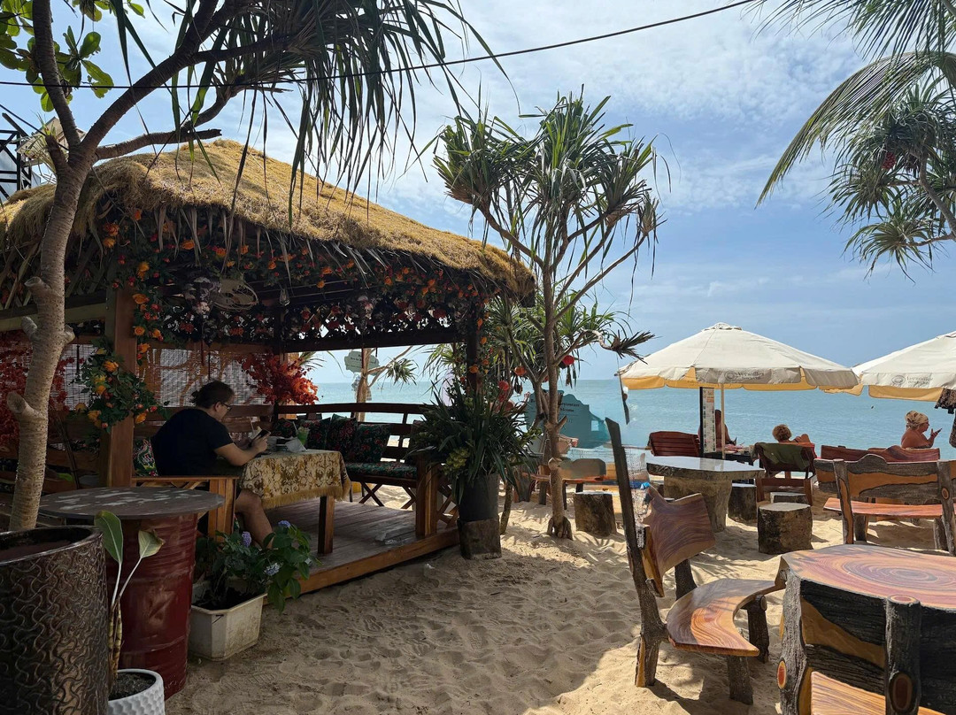 Versailles Mud Bath, Spa & Beach Club-Cua Lap必去景点