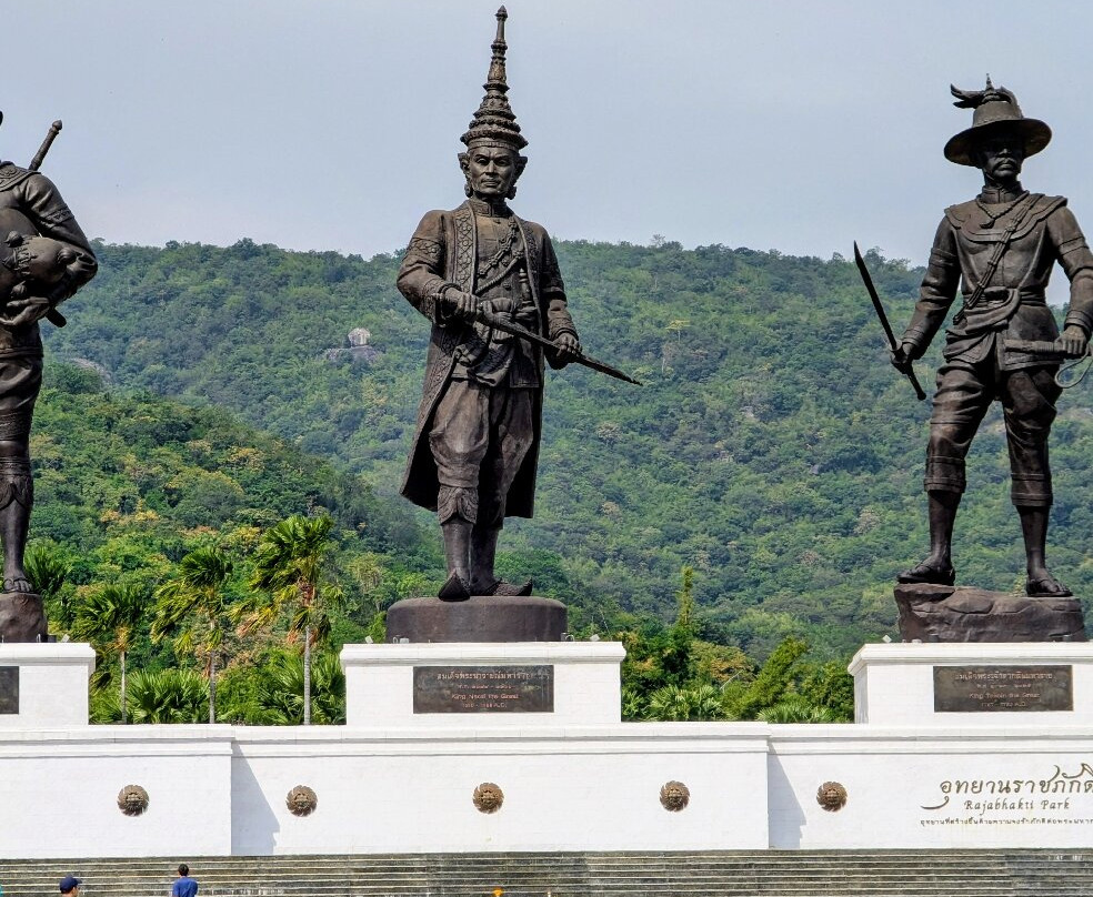 泰王国国王纪念广场-Nong Kae必去景点