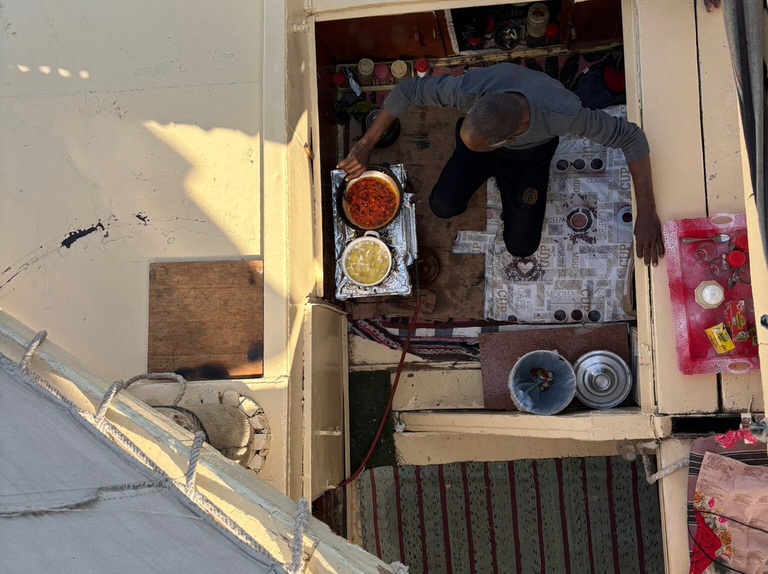 Hamdy Cook Felucca-亚斯文必去景点