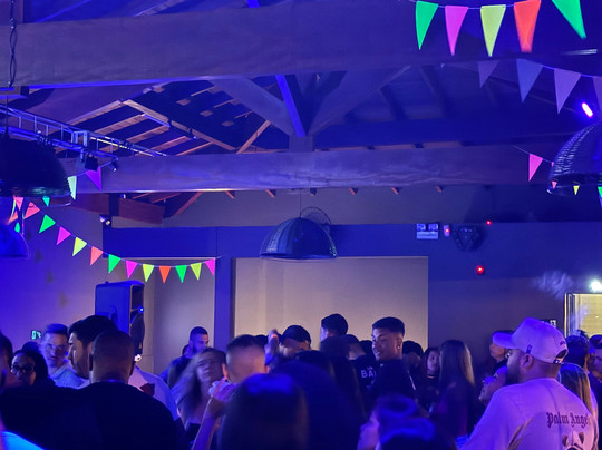 Kazu Bar-Jaguariuna必去景点