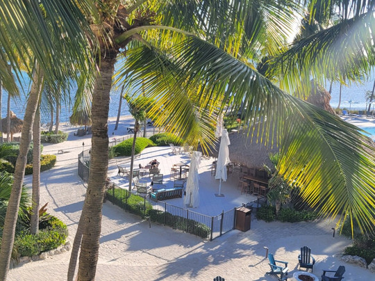 伊斯拉摩拉希尔顿恒庭旅馆&套房酒店主图