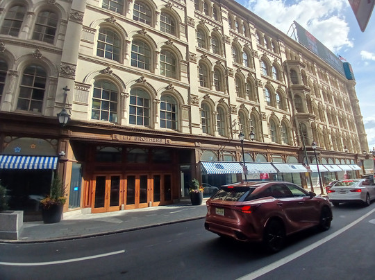 Lit Brothers Building-费城必去景点