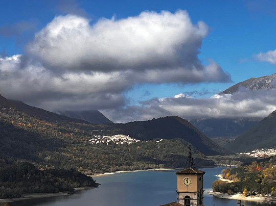Castello Monumentale-Barrea必去景点