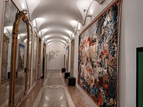 Palazzo Bocconi-Rizzoli-Carraro-米兰必去景点