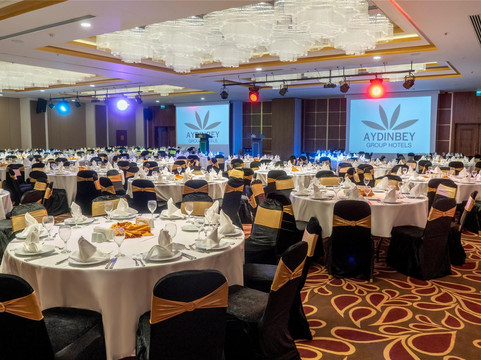 艾丁贝皇宫温泉酒店 - 超全包