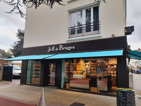 Jeufosse旅游景点-Jeff de Bruges