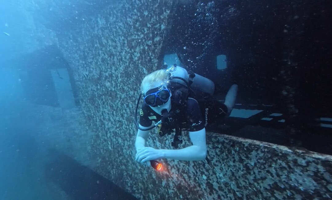 Mantaraydiving-普吉镇必去景点