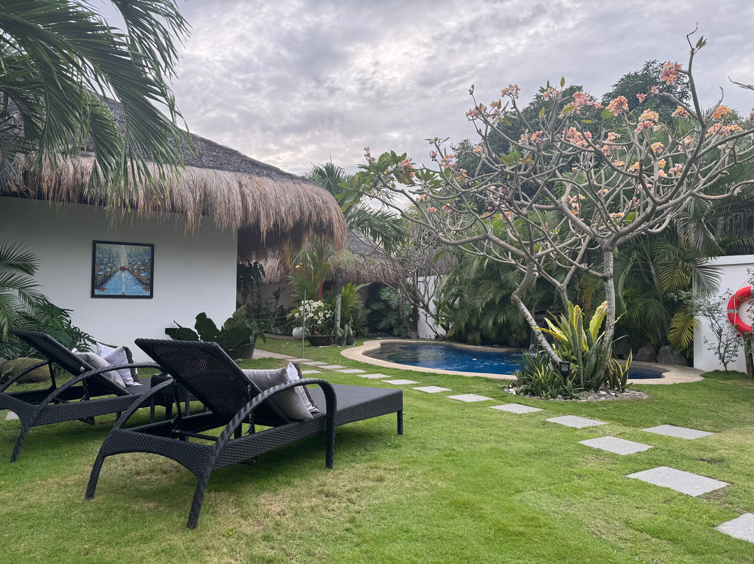 Hazel’s Massage and Nail Spa-岛印必去景点