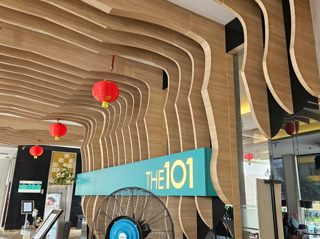 巨港拉贾瓦利101酒店主图