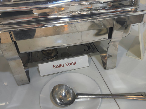 埃纳尼亚斯奈斯特酒店主图