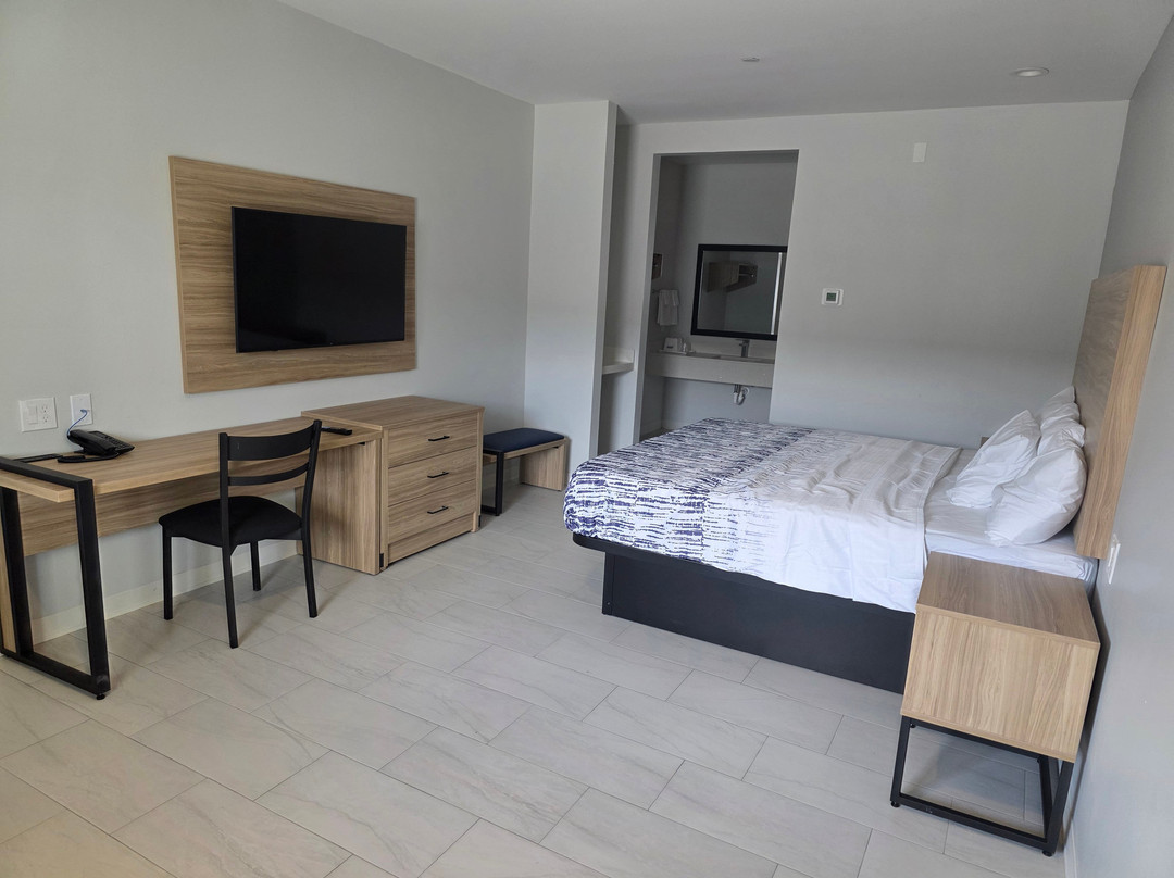 Americas Best Value Inn & Suites Tomball Grand Parkway