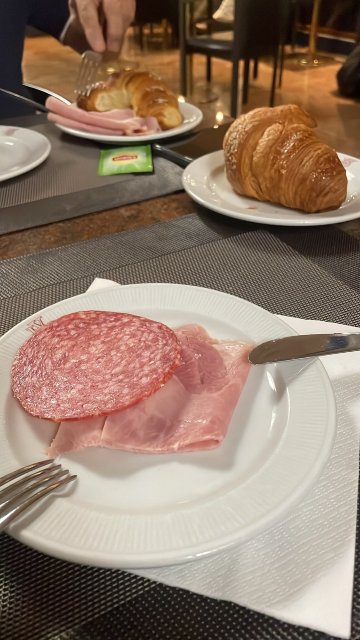 莱昂纳多达芬奇酒店-官方