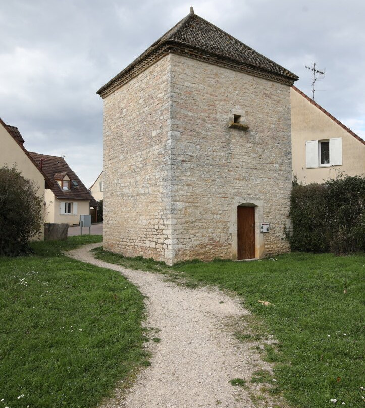 Le pigeonnier-Crissey必去景点