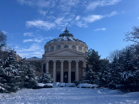 Touring Romania-布加勒斯特必去景点