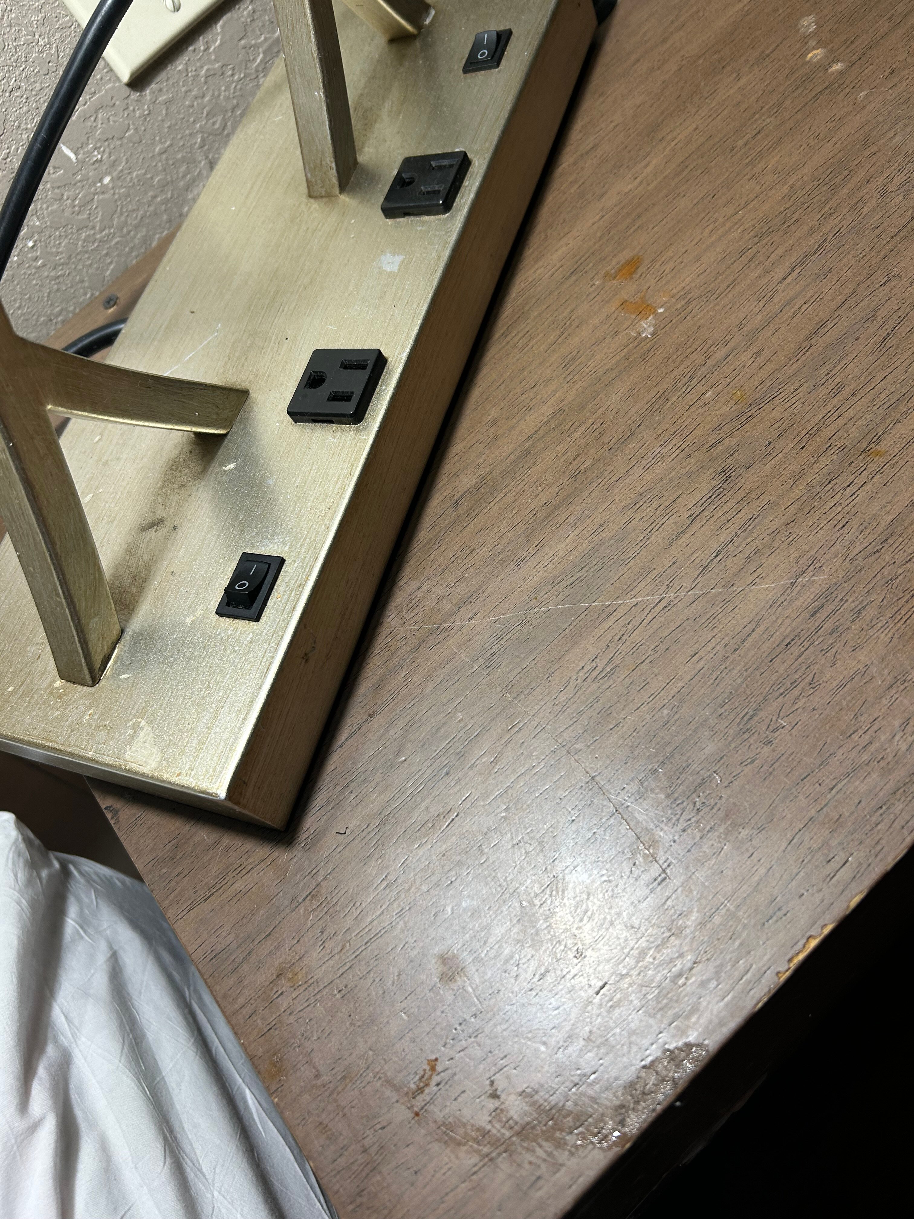 纽华克大学红顶套房酒店-官方