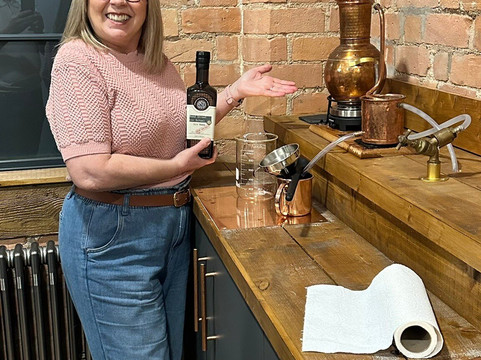 Bond Street Distillery-欣克利必去景点