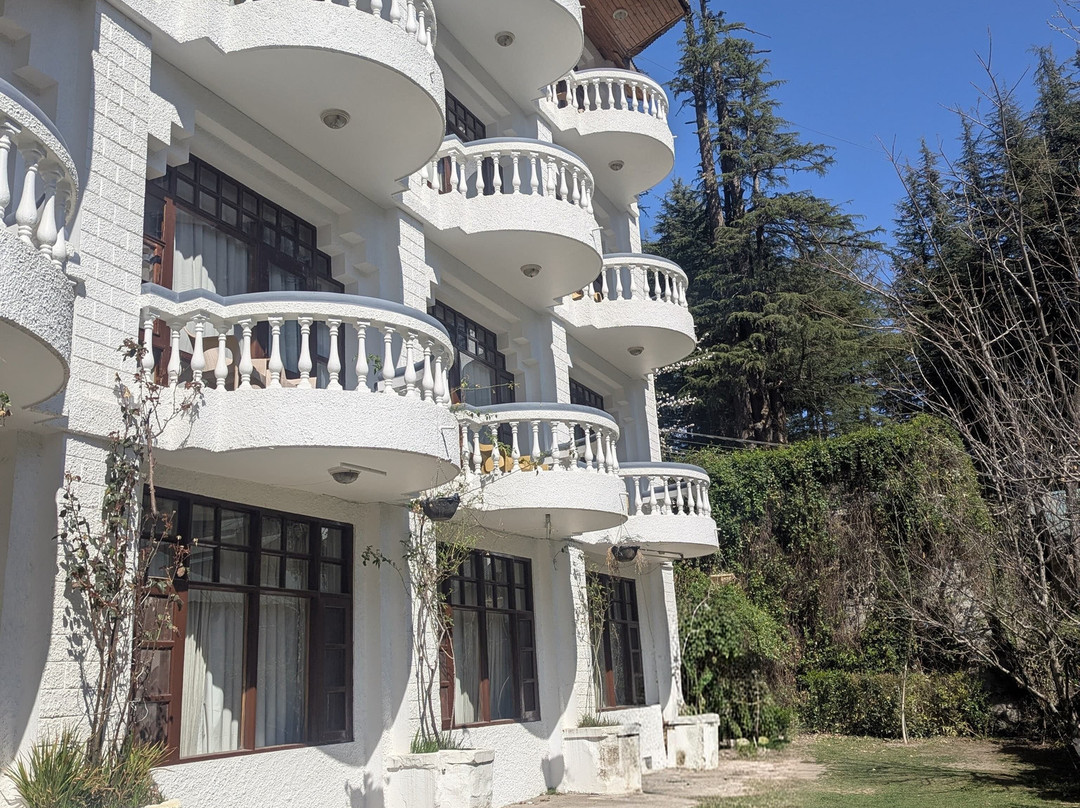 马拉里高地酒店主图