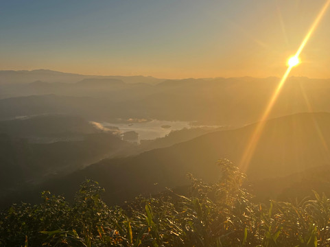 Paradise Kandy Taxi-康提必去景点