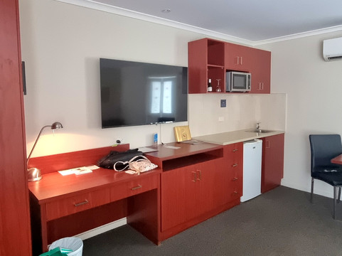 雷鸟汽车旅馆主图