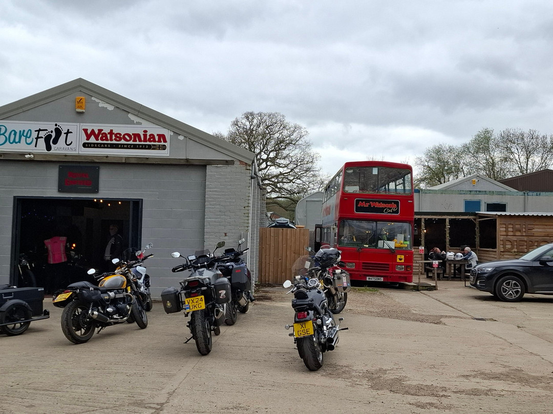 Greystones Farm-水上伯顿必去景点