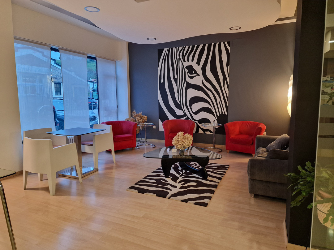 米耶拉酒店主图