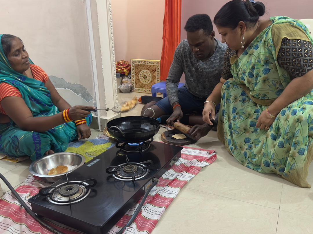 Vandna Manmohan family ORCHHA Cooking Class-欧恰必去景点