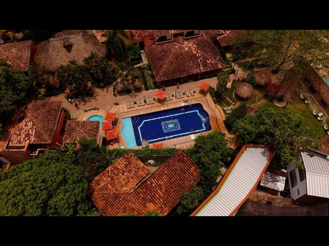 通努斯科卡佩斯特拉酒店主图