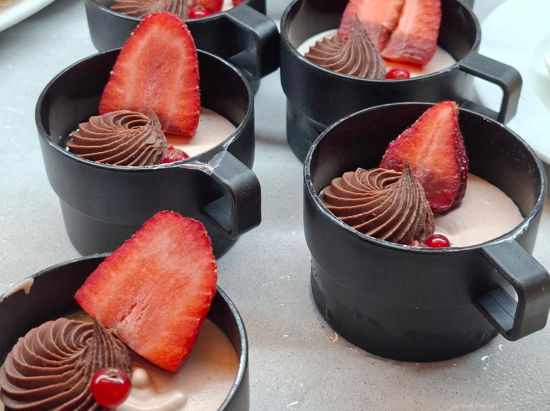 科隆瓜纳哈尼阿德里安酒店-限成人主图