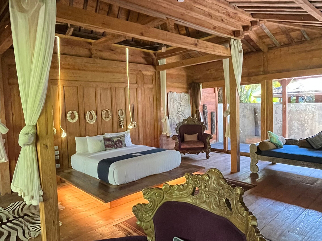 蓝色业力村主图