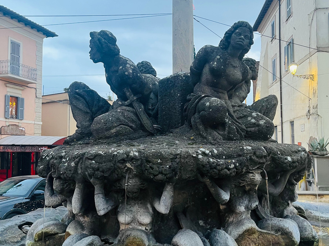 Fontana dei Quattro Mori-马里诺必去景点