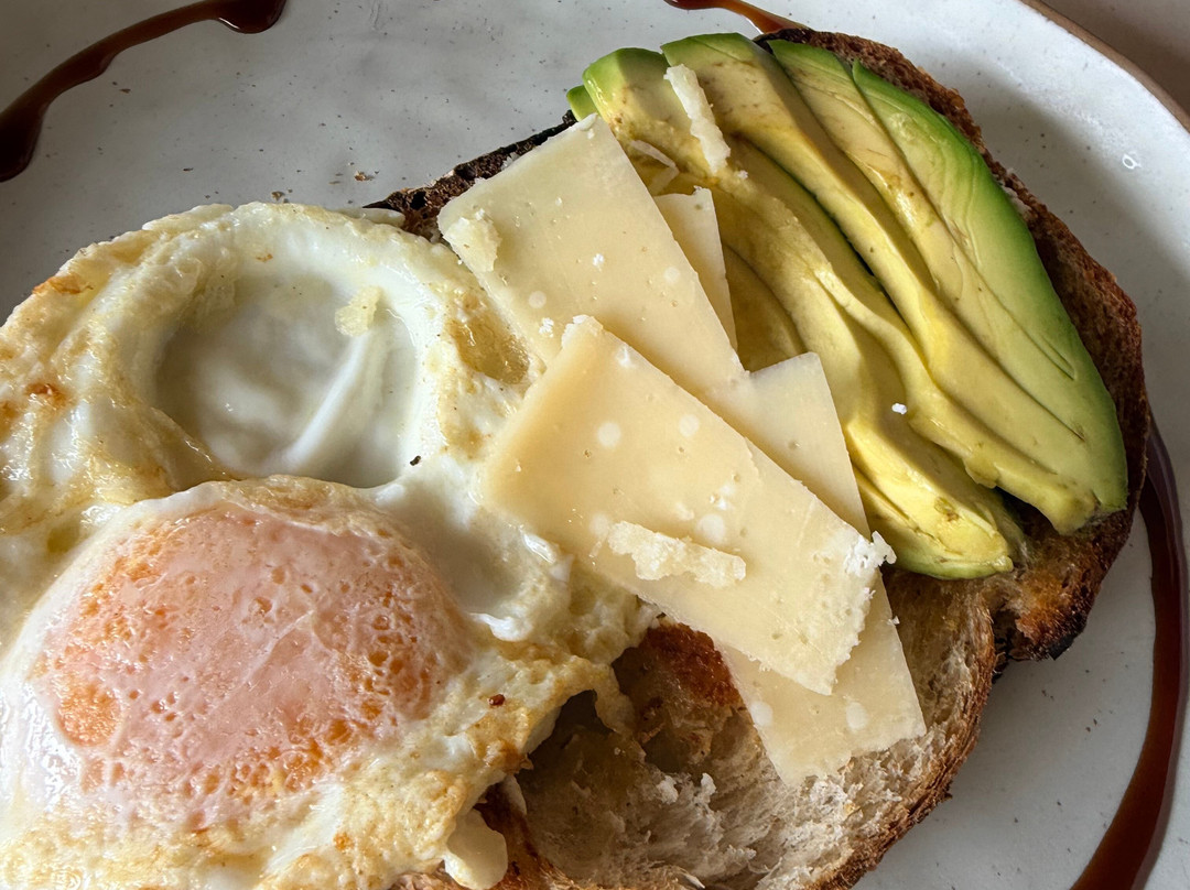 洛斯奥托斯度假村主图