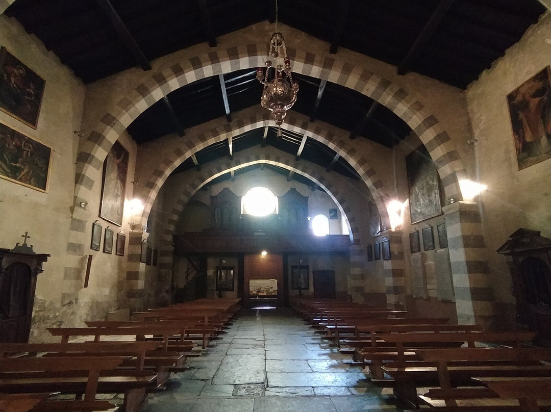 Chiesa di S. Giovanni-Torno必去景点