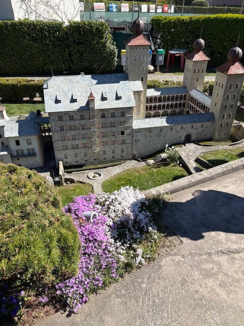 Swissminiatur-梅利德镇必去景点