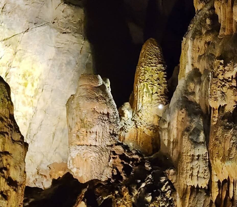 Bristol Caverns-布里斯托尔必去景点