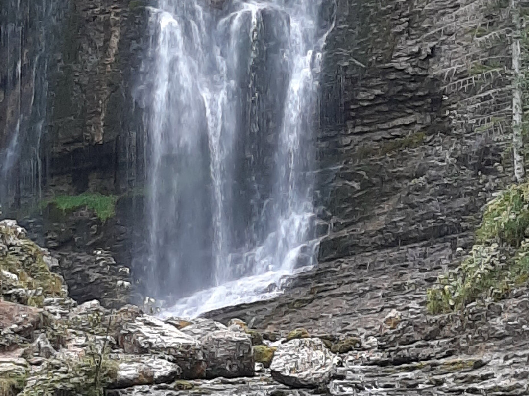 Site Naturel du Cirque de Saint-Même-Saint-Pierre-d'Entremont必去景点