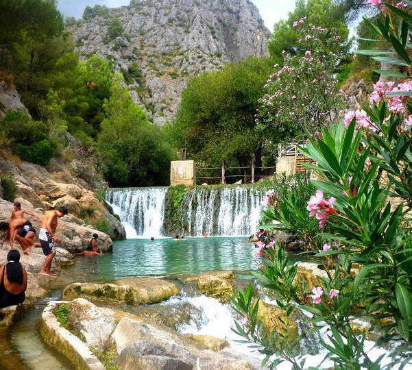Fonts de l'Algar-Callosa d'En Sarria必去景点