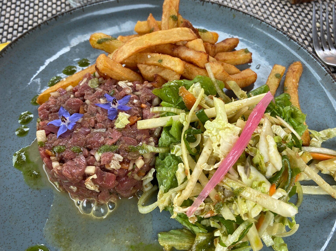 NeoNela Restaurant