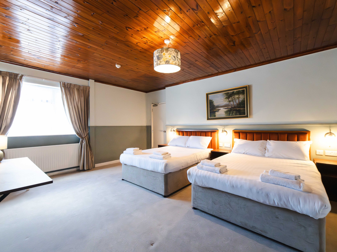 Laburnum Guest House - Heathrow London T5