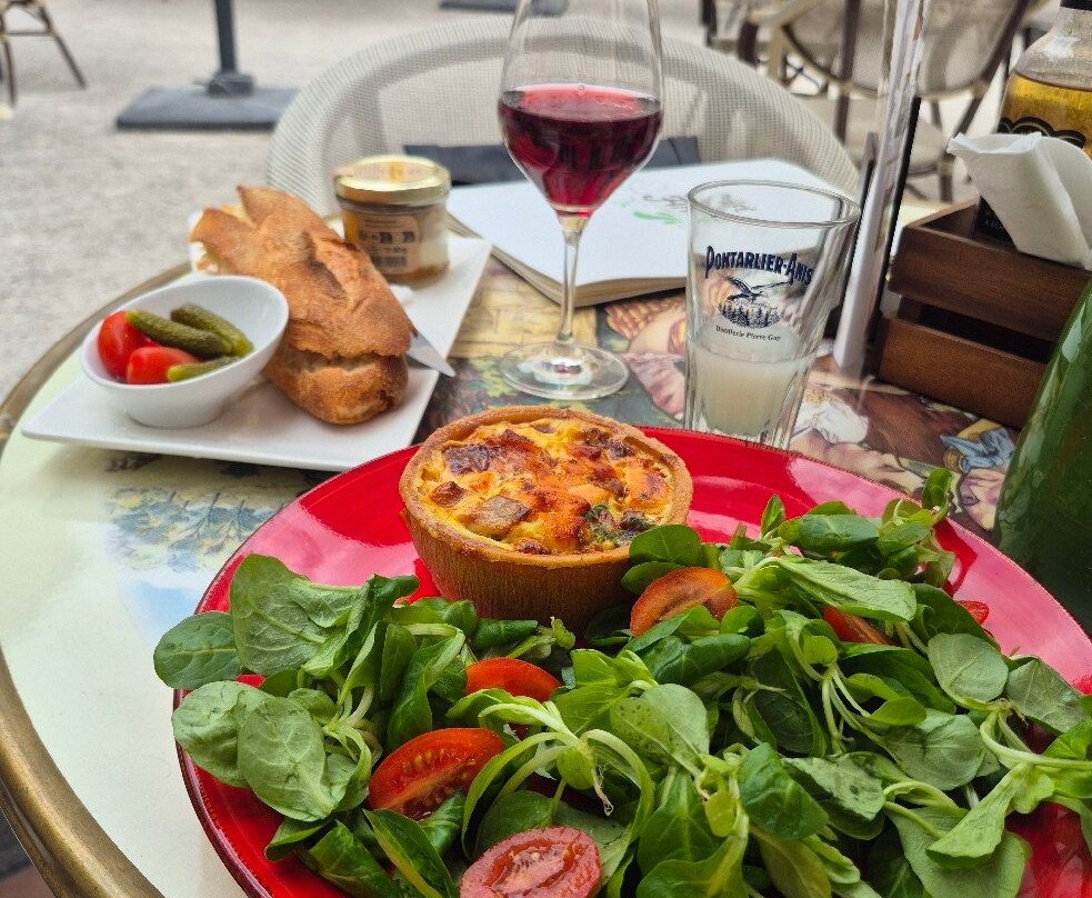 Anis De Flavigny-Flavigny-sur-Ozerain必去景点