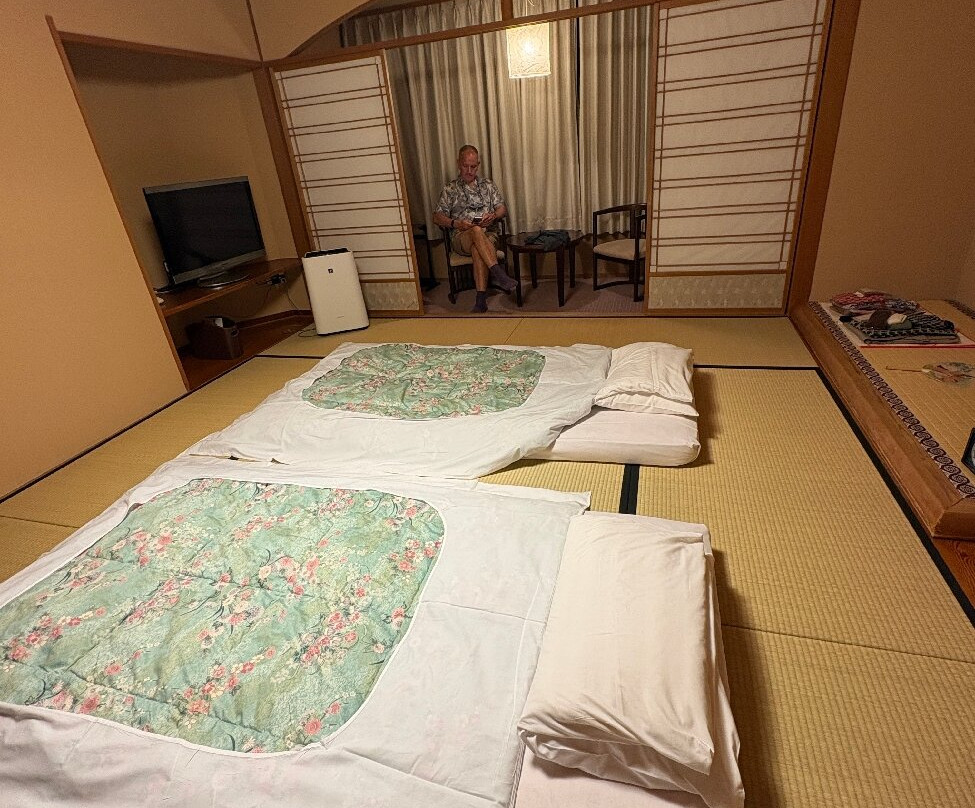 本阵平野屋 花兆庵主图