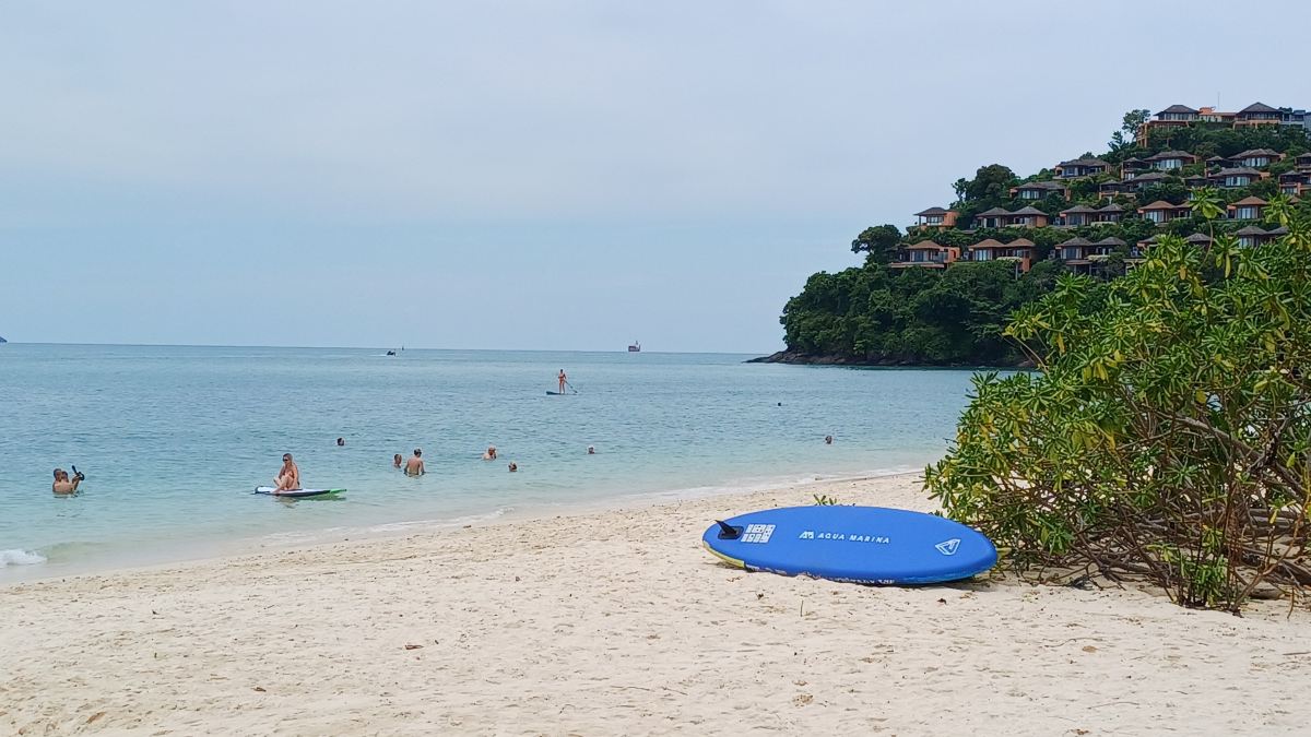 普吉岛凯特睿海湾酒店-泳池