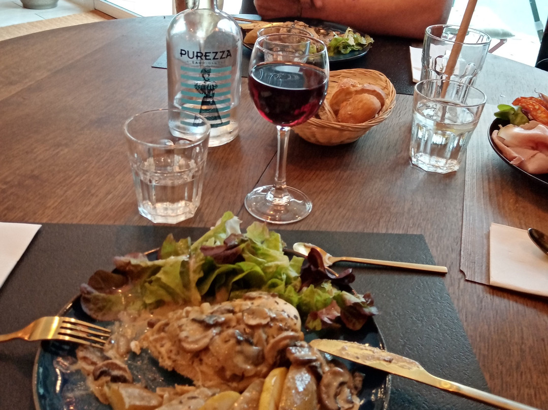 Le Refuge By les Normandiens Savoyards