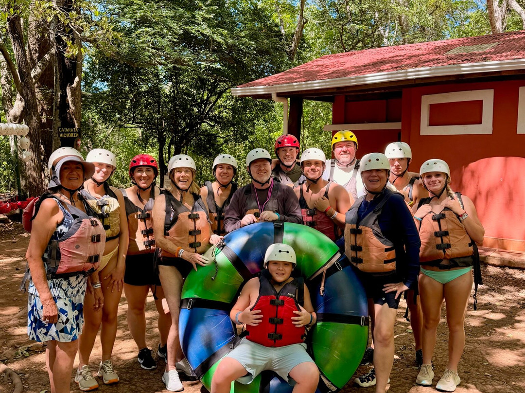 Travel Around Costa Rica Transportation and Guides - San Jose-埃斯卡松必去景点