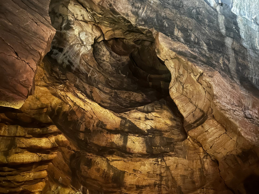 Grottes de Baume-les-Messieurs-Baume-les-Messieurs必去景点