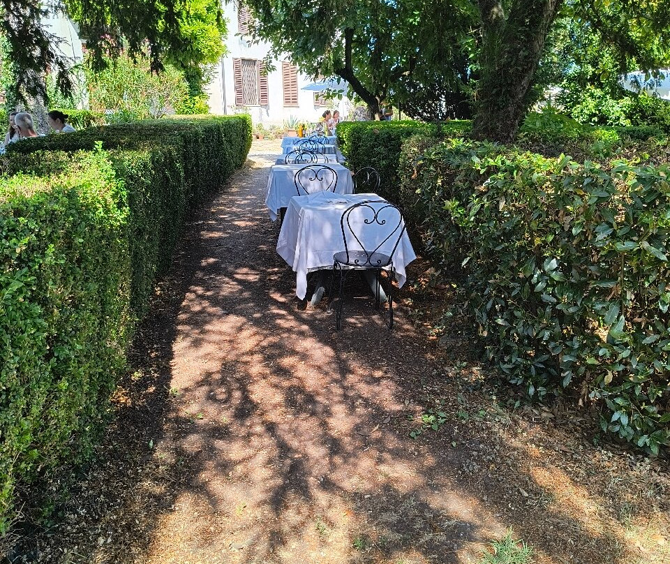 森艾瑞亚农庄酒店主图