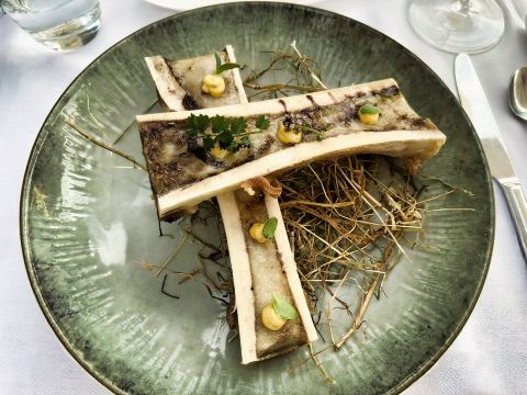 Domaine de Mont-Renaud-旅行者