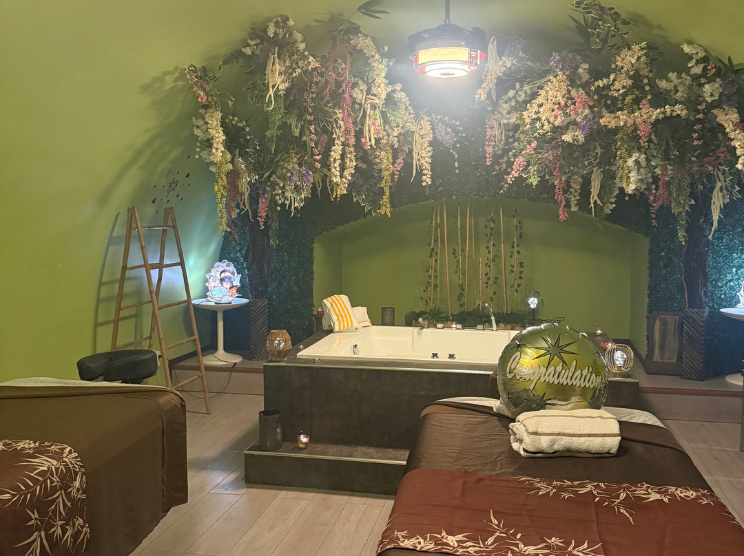 Natural Blends Esthetics Spa Rif Fort-威廉斯塔德必去景点