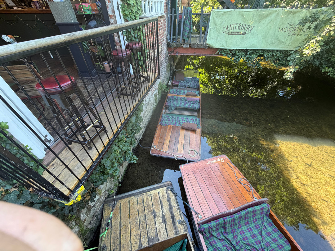 坎特伯雷大教堂小屋主图