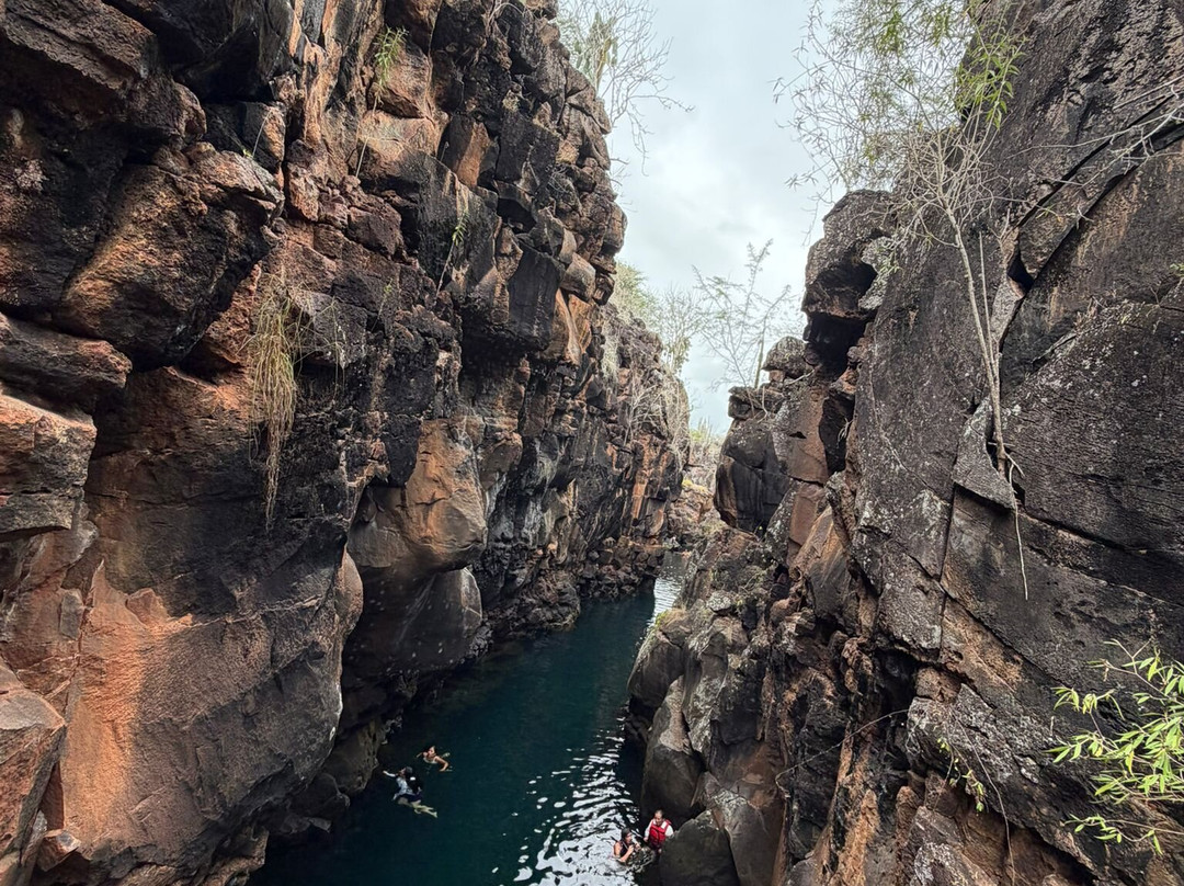 拉巴哥群岛海水泳池-阿约拉港必去景点